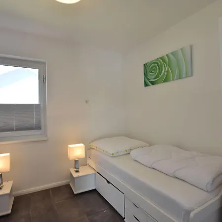 Modern Holiday In With Sea Near *